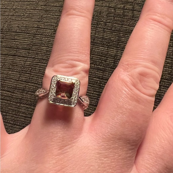 Unicorn Favorite - Picture 3 of 5